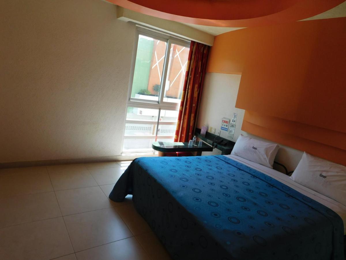 Hotel Extasis - Mexico City — Photos 1